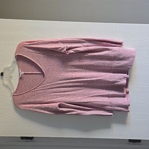 Soft pink ribbed sleeve long sleeve